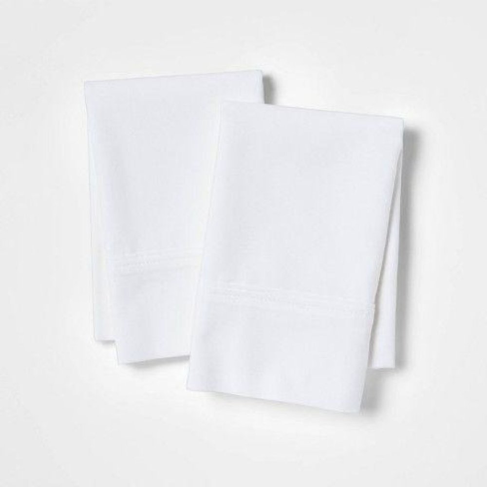NWT 300 TC Ultra Soft Pillowcase Set Threshold